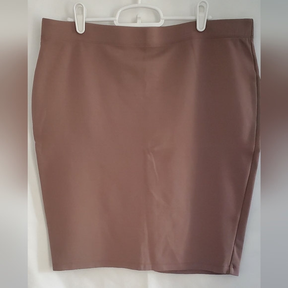 Womens Forever 21 Brown Stretch Slip On Short Skirt Size 1X - Picture 1 of 8